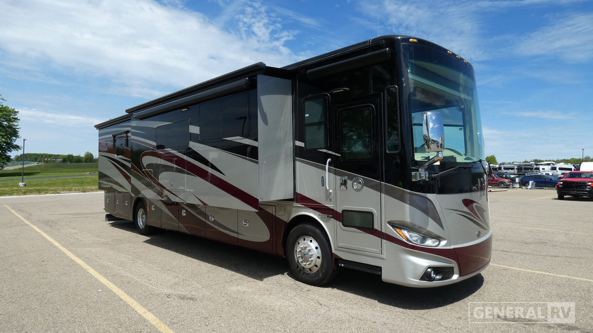 2018 Tiffin Motorhomes Phaeton 40 IH for Sale in North Canton, OH