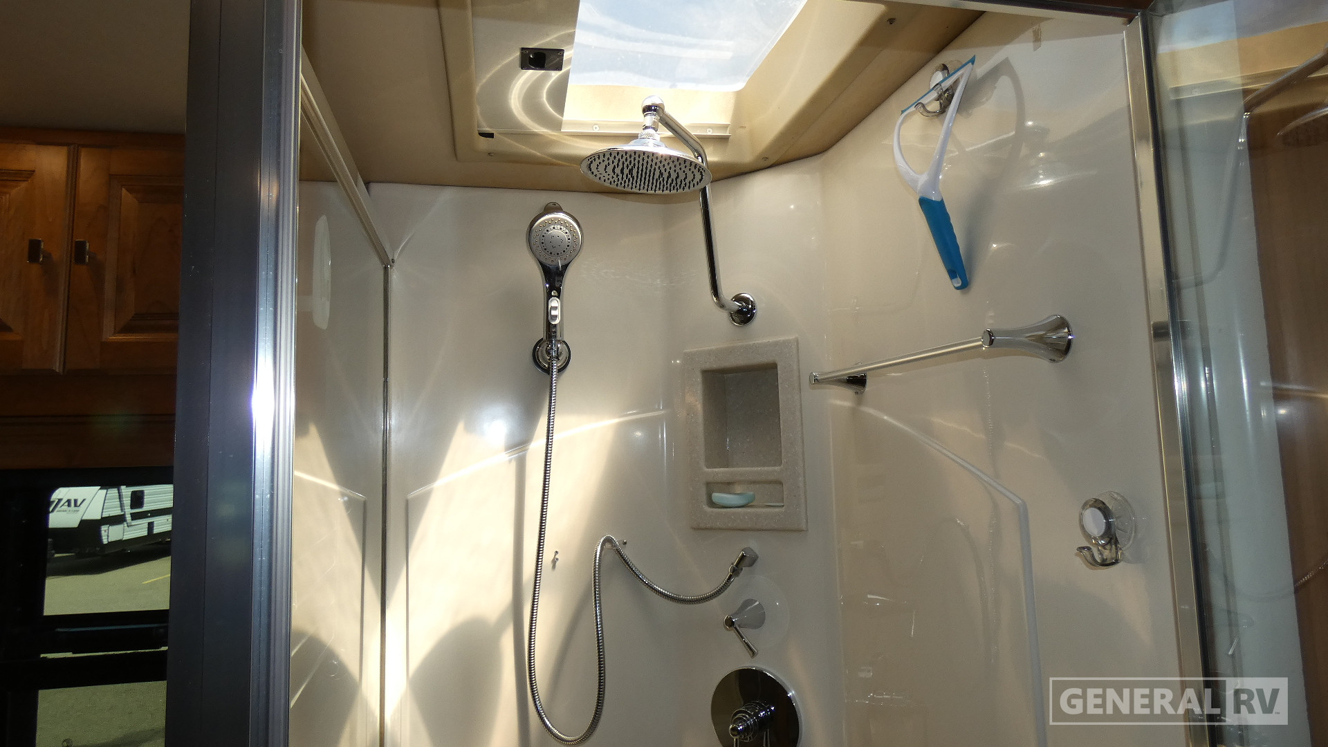 2018 Tiffin Motorhomes Phaeton 40 IH for Sale