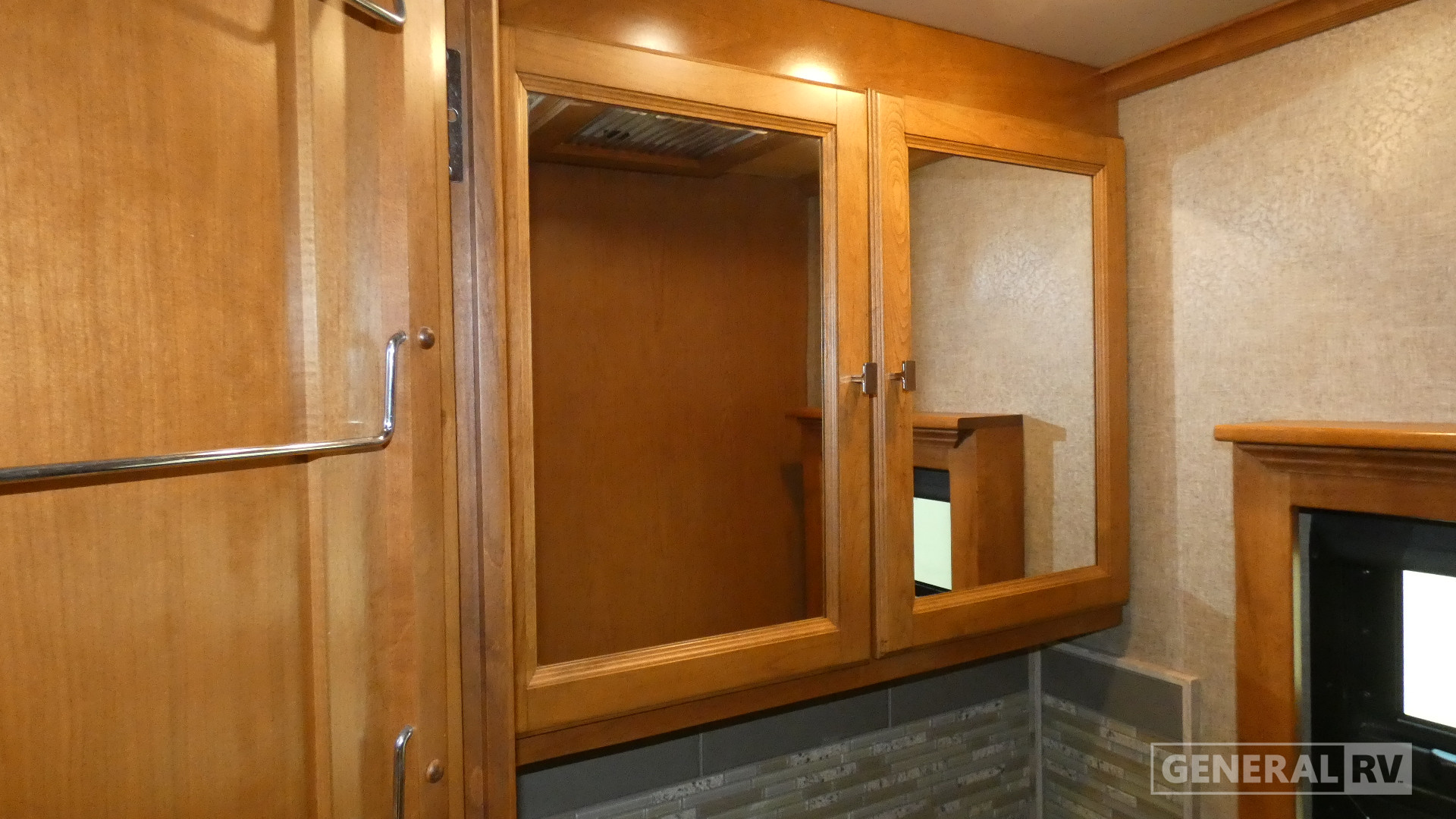 2018 Tiffin Motorhomes Phaeton 40 IH for Sale