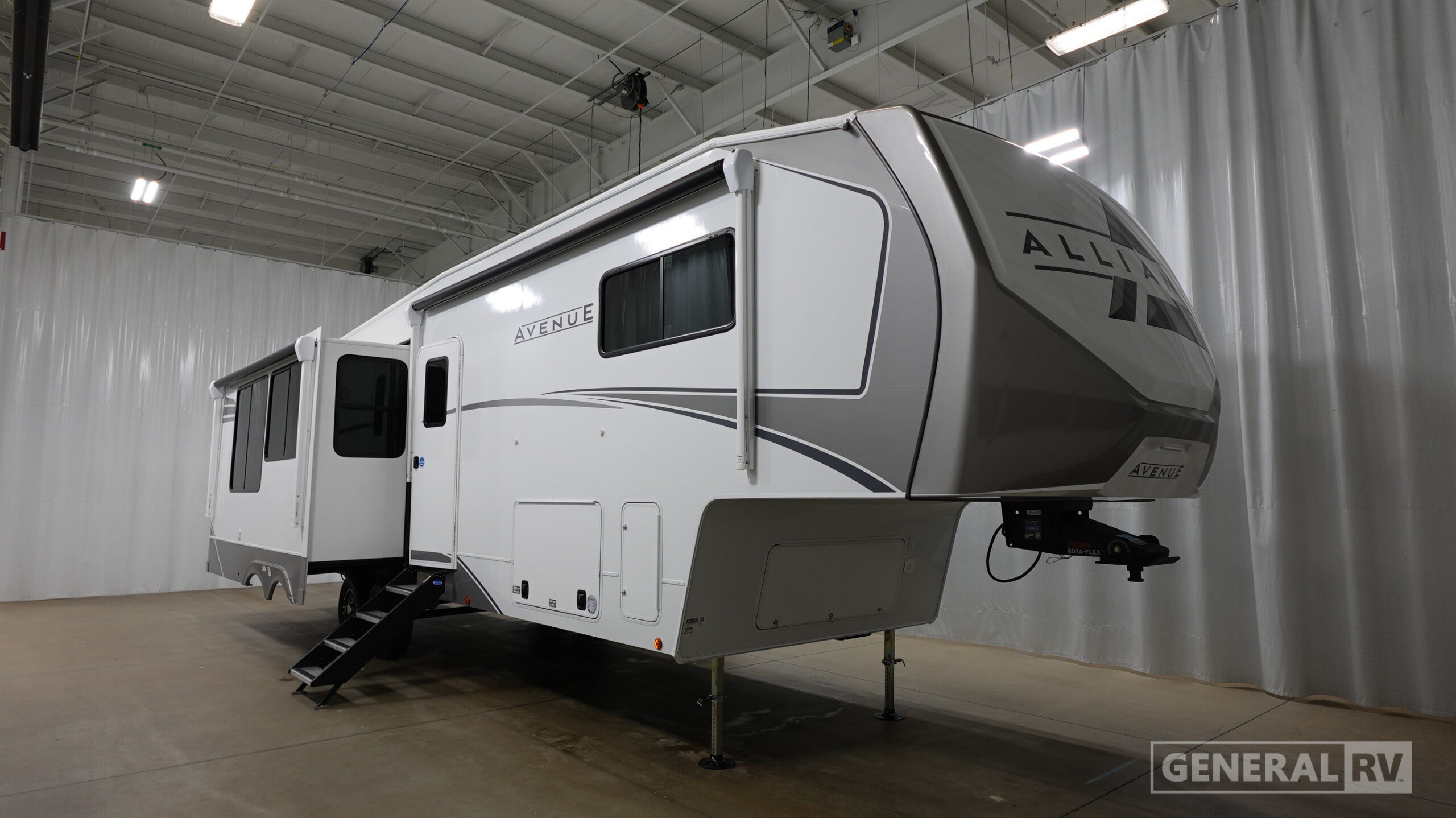 2026 Alliance RV Avenue 35RKS for Sale in Birch Run, MI