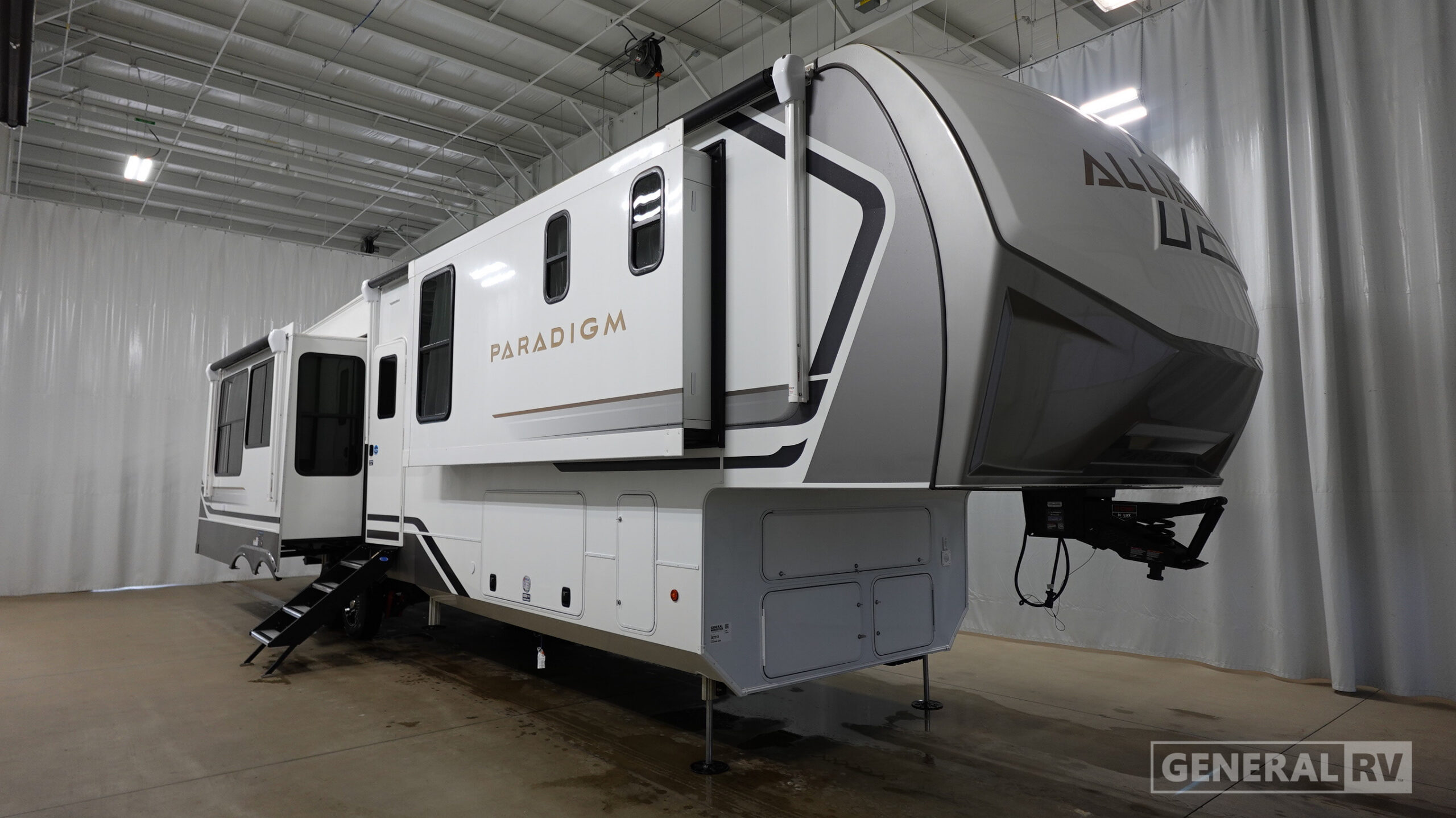 2026 Alliance RV Paradigm 382RK for Sale in North Canton, OH