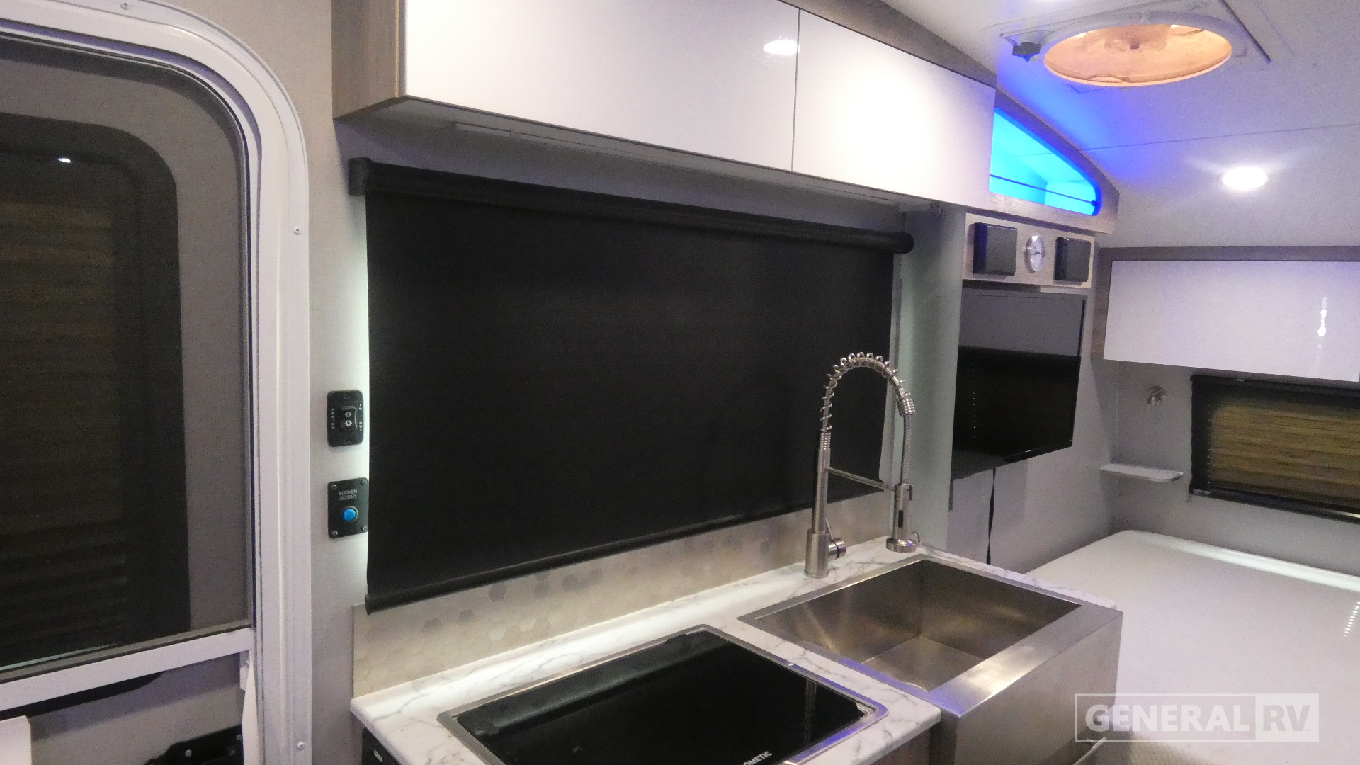 2023 inTech RV Sol Horizon Base for Sale