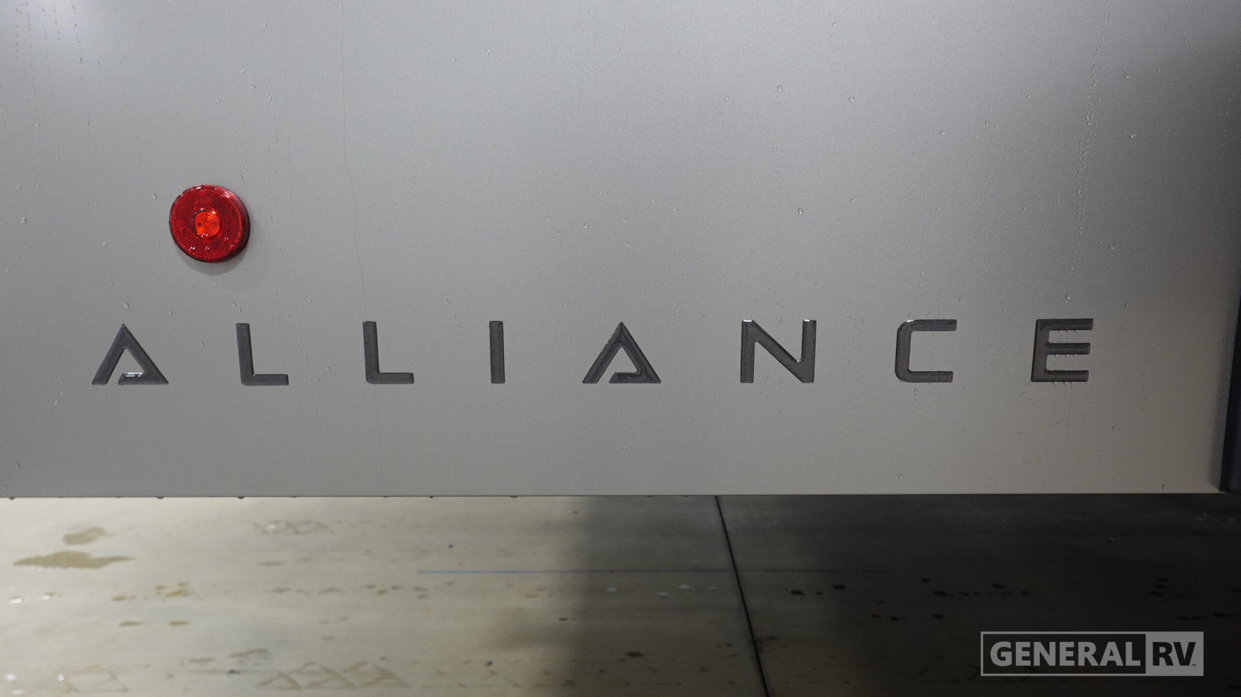 2026 Alliance RV Paradigm 388SP for Sale