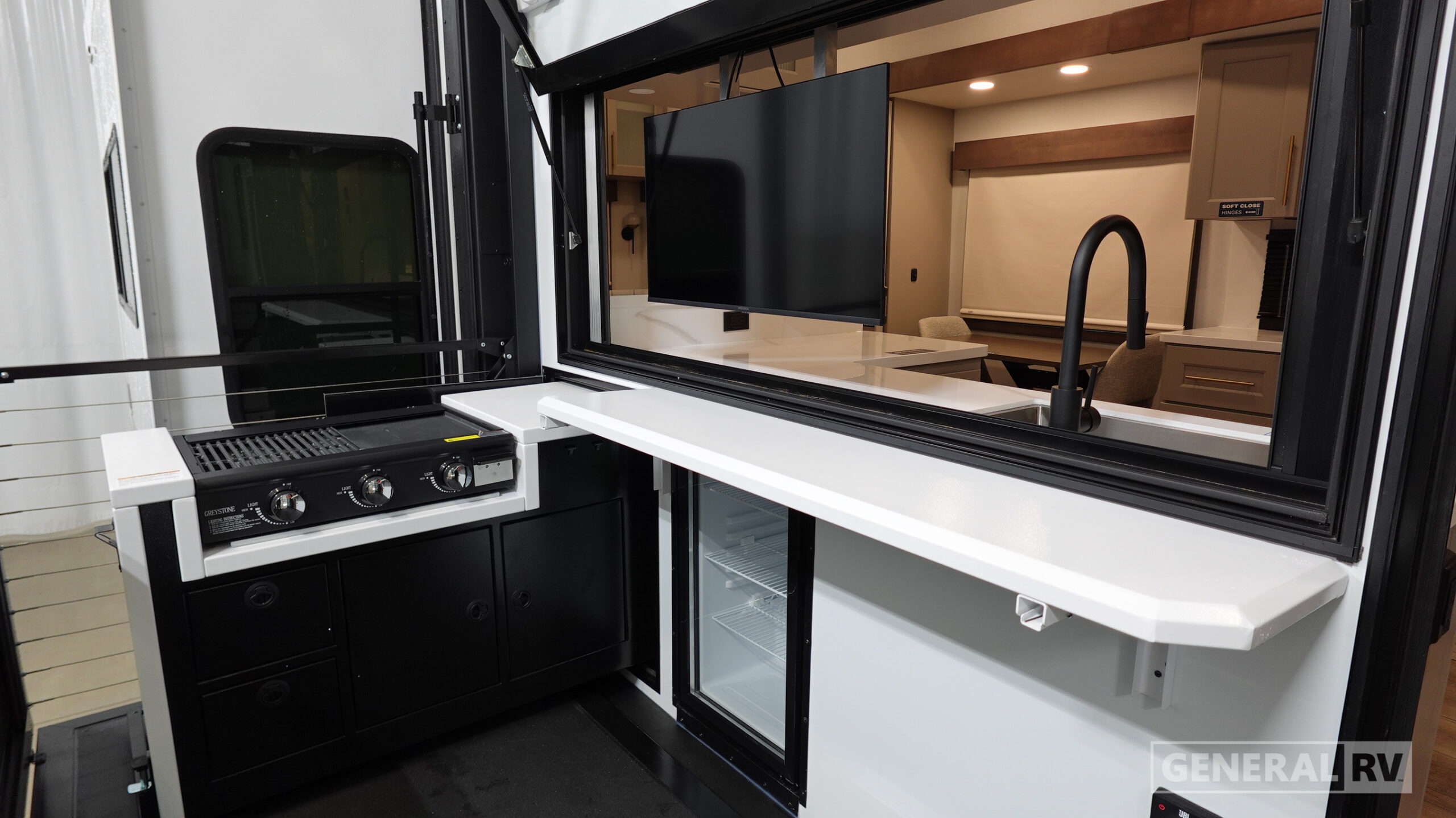 2026 Alliance RV Paradigm 388SP for Sale