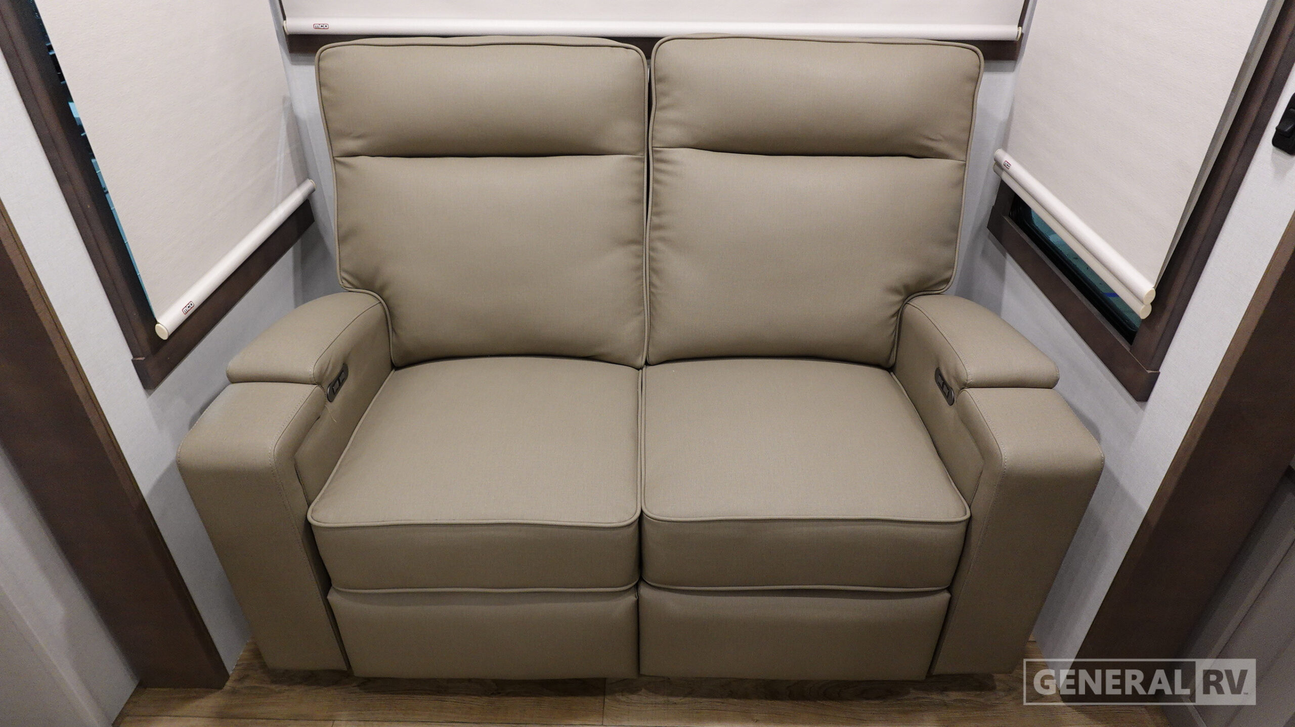2026 Alliance RV Paradigm 388SP for Sale