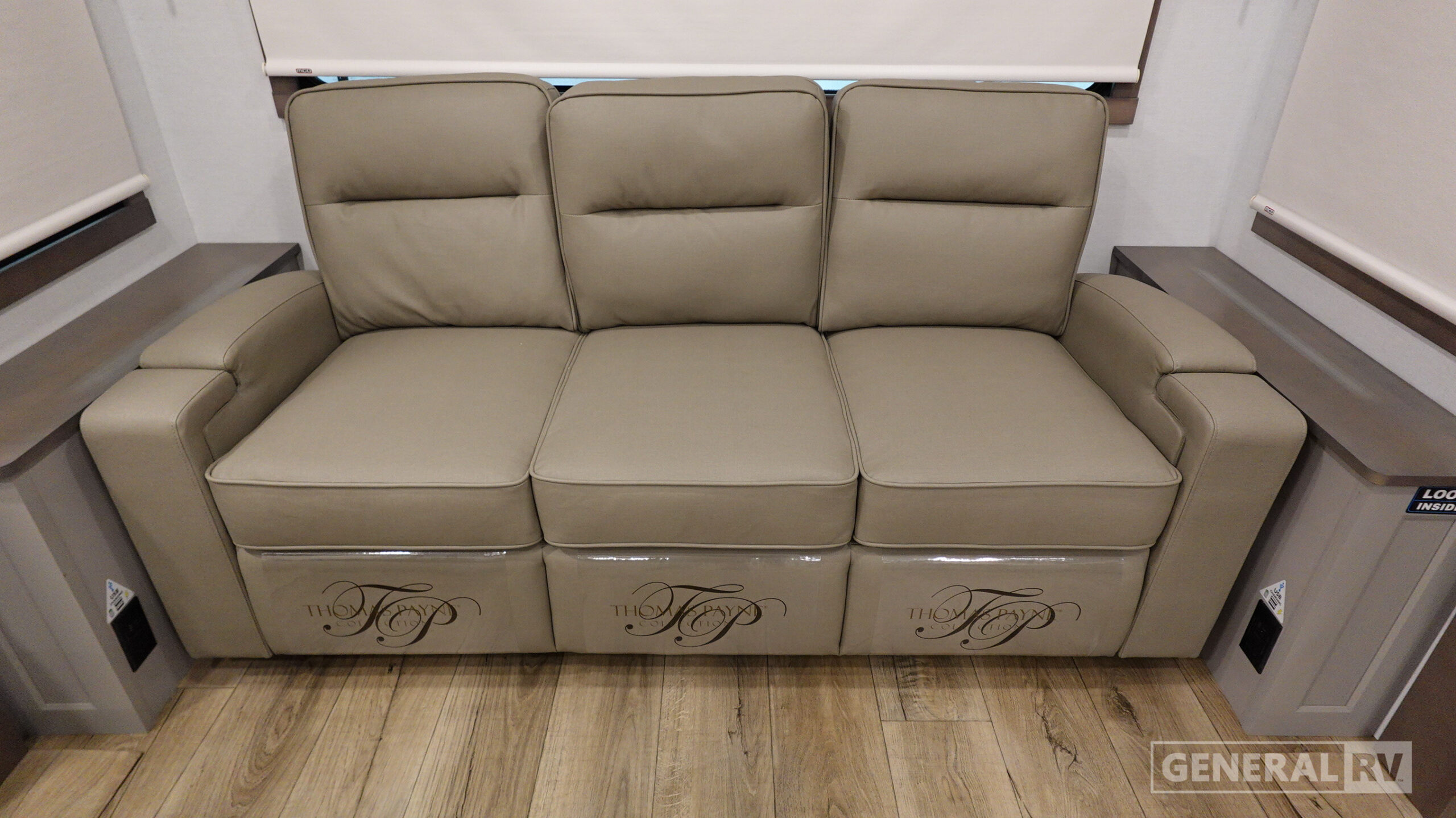 2026 Alliance RV Paradigm 388SP for Sale