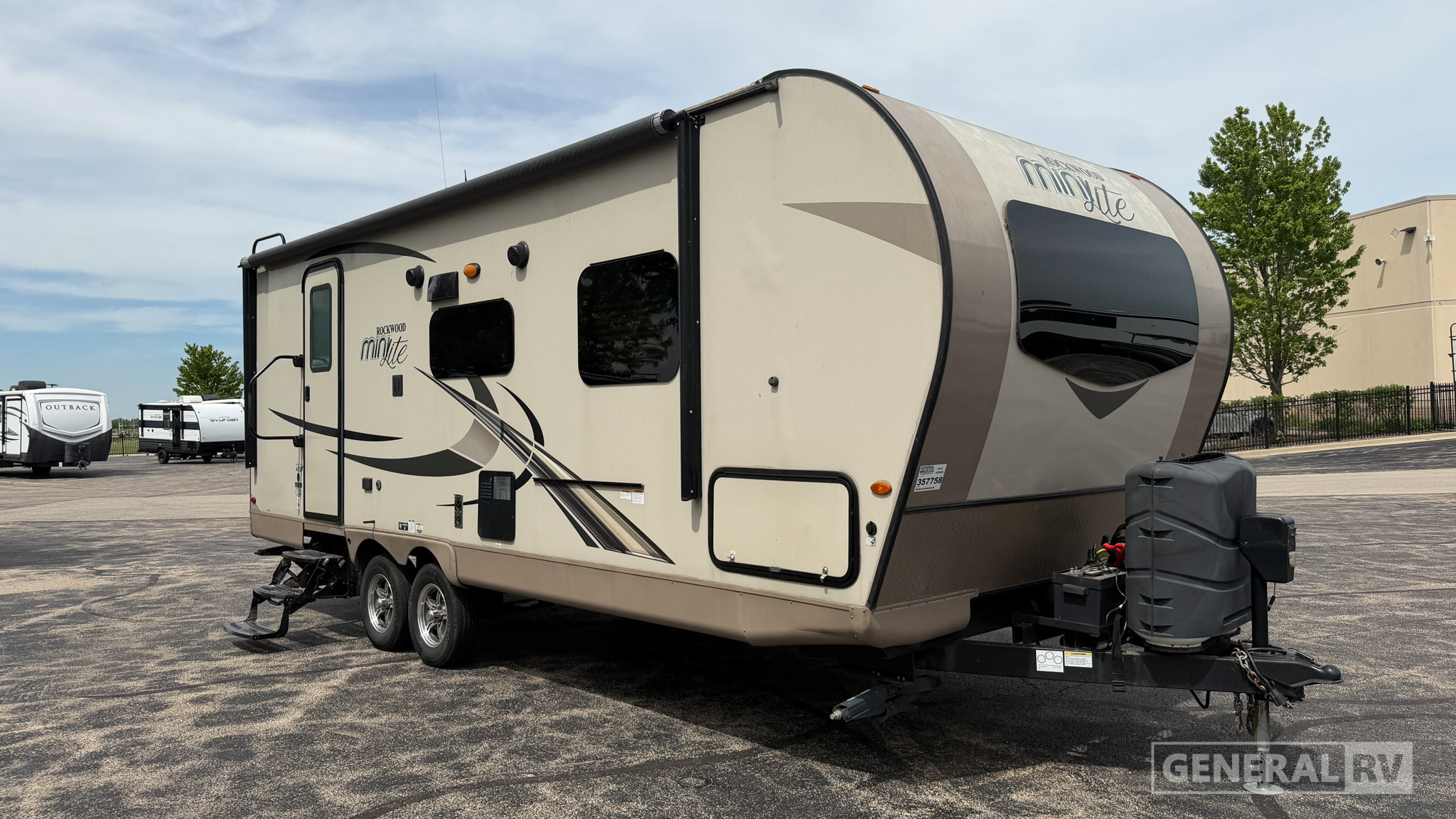 2019 Forest River Rockwood Mini Lite 2511S for Sale in Huntley, IL