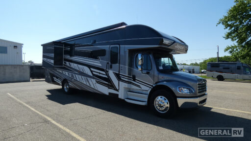 2025 Jayco Seneca Prestige 37K