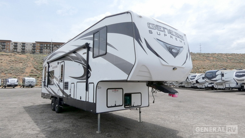 2019 Genesis Supreme 33CKXL for sale on Searchshop