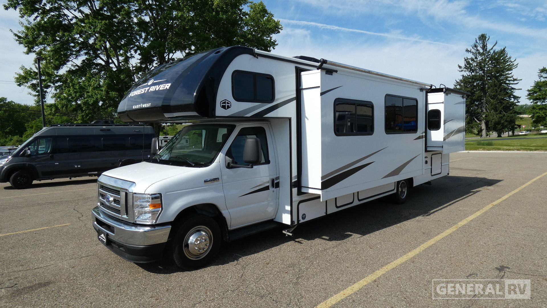2025 East To West Entrada 2950OK for Sale