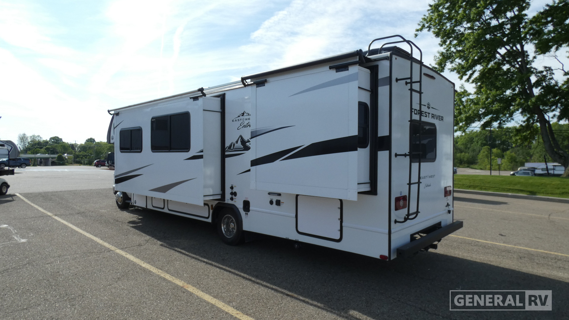 2025 East To West Entrada 2950OK for Sale