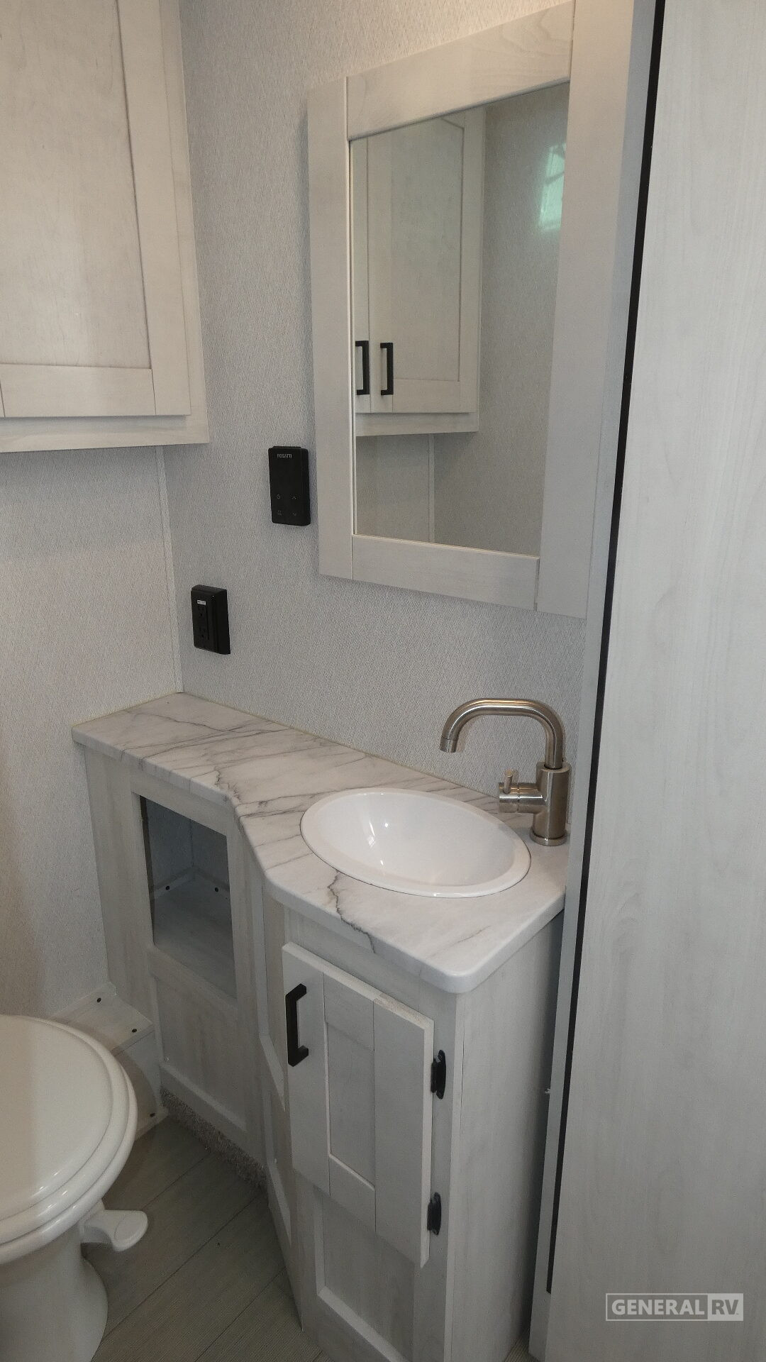 2025 East To West Entrada 2950OK for Sale