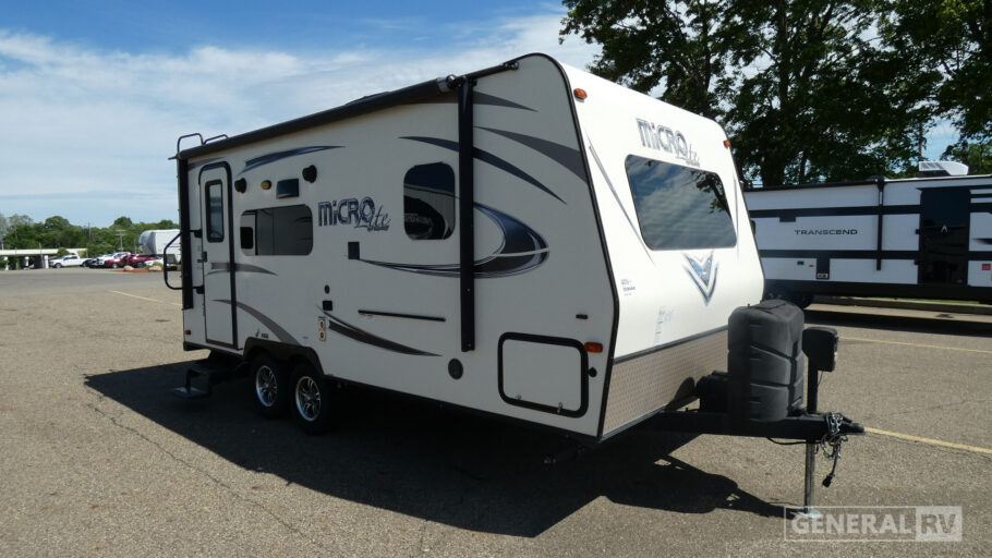 2018 FOREST RIVER 21FBRS