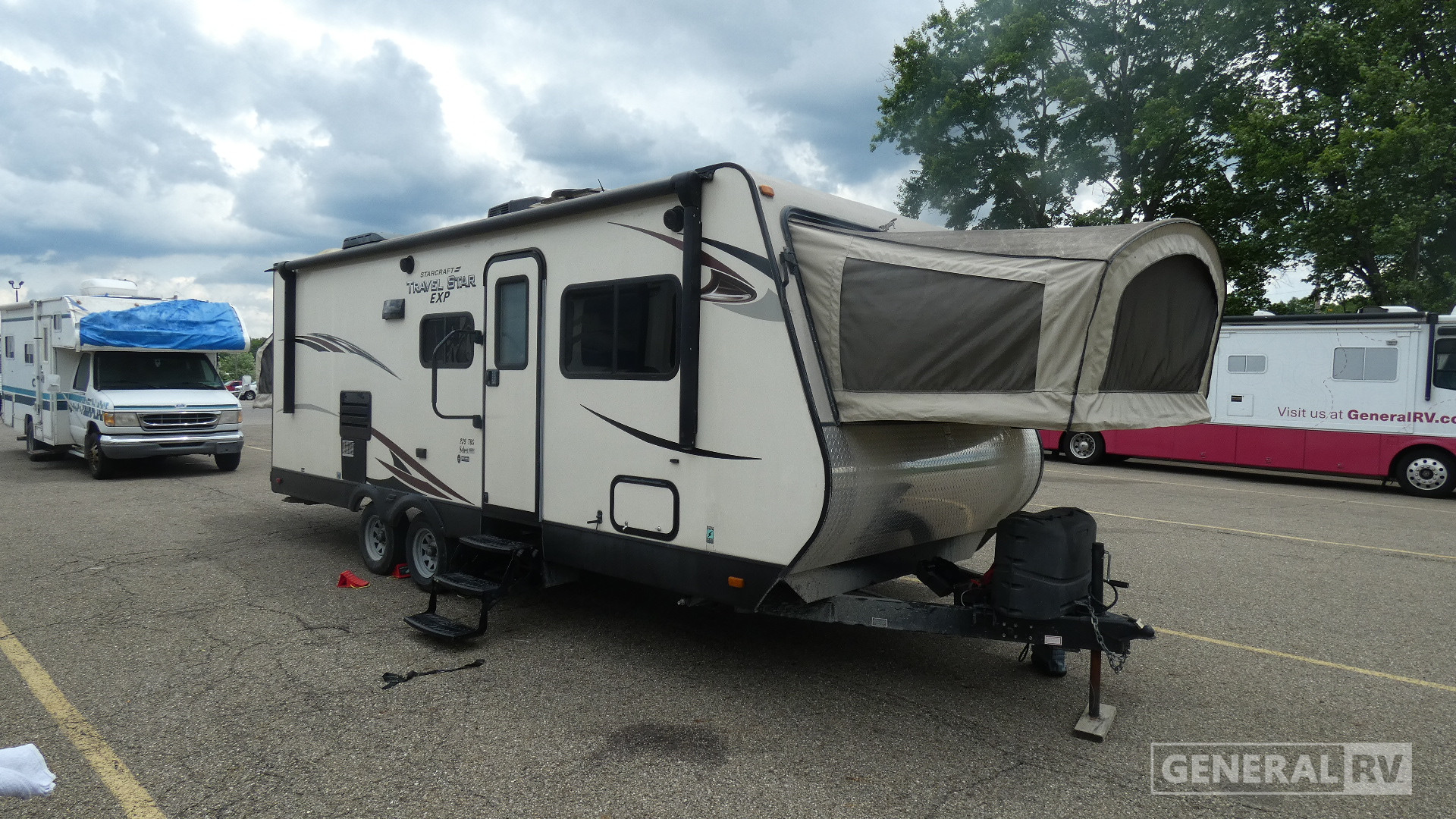 2017 Starcraft Travel Star Expandable 239TBS for Sale in North Canton, OH