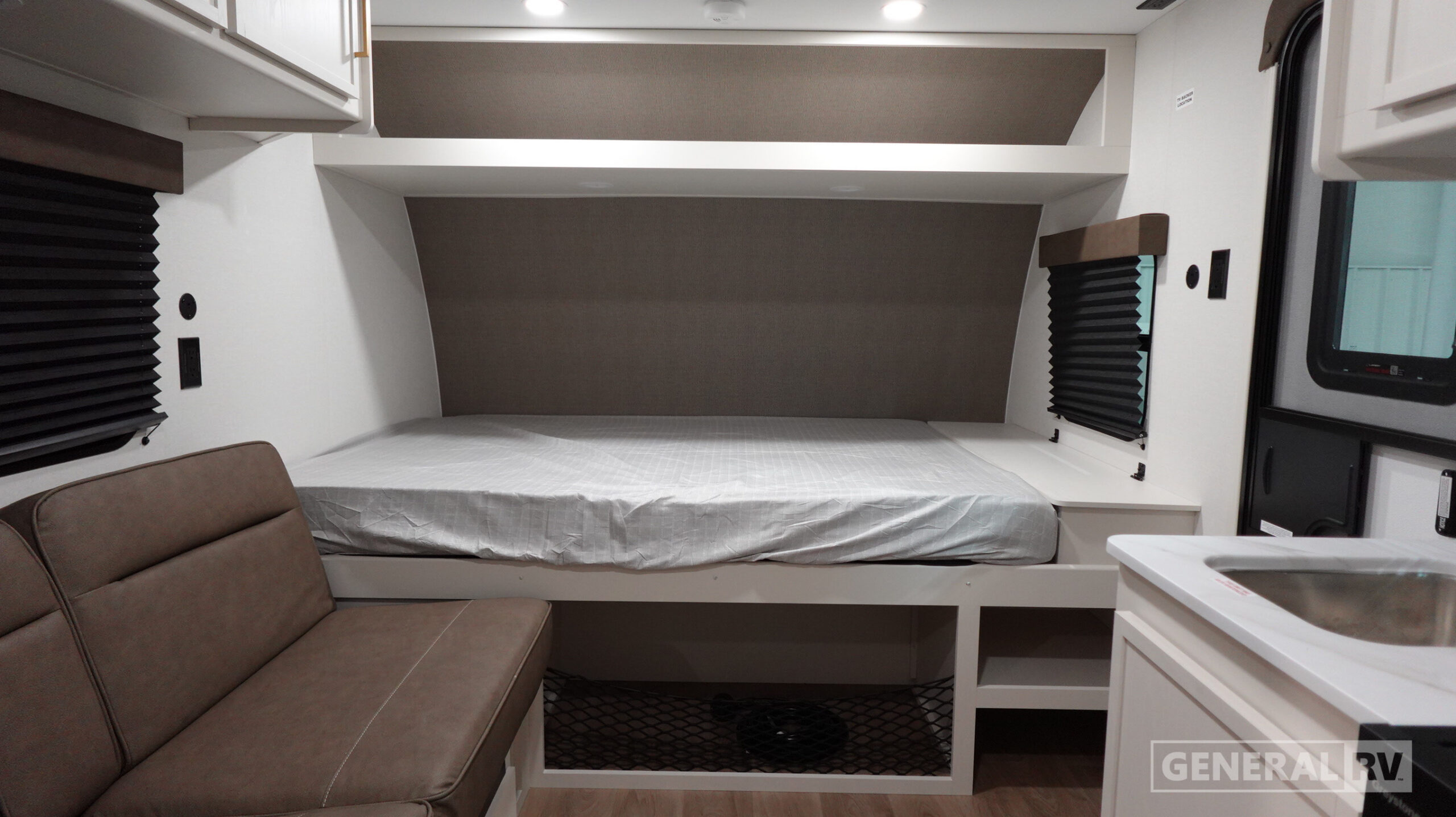 New 2027 Grand Design Transcend One 151BH for sale in Wixom, MI