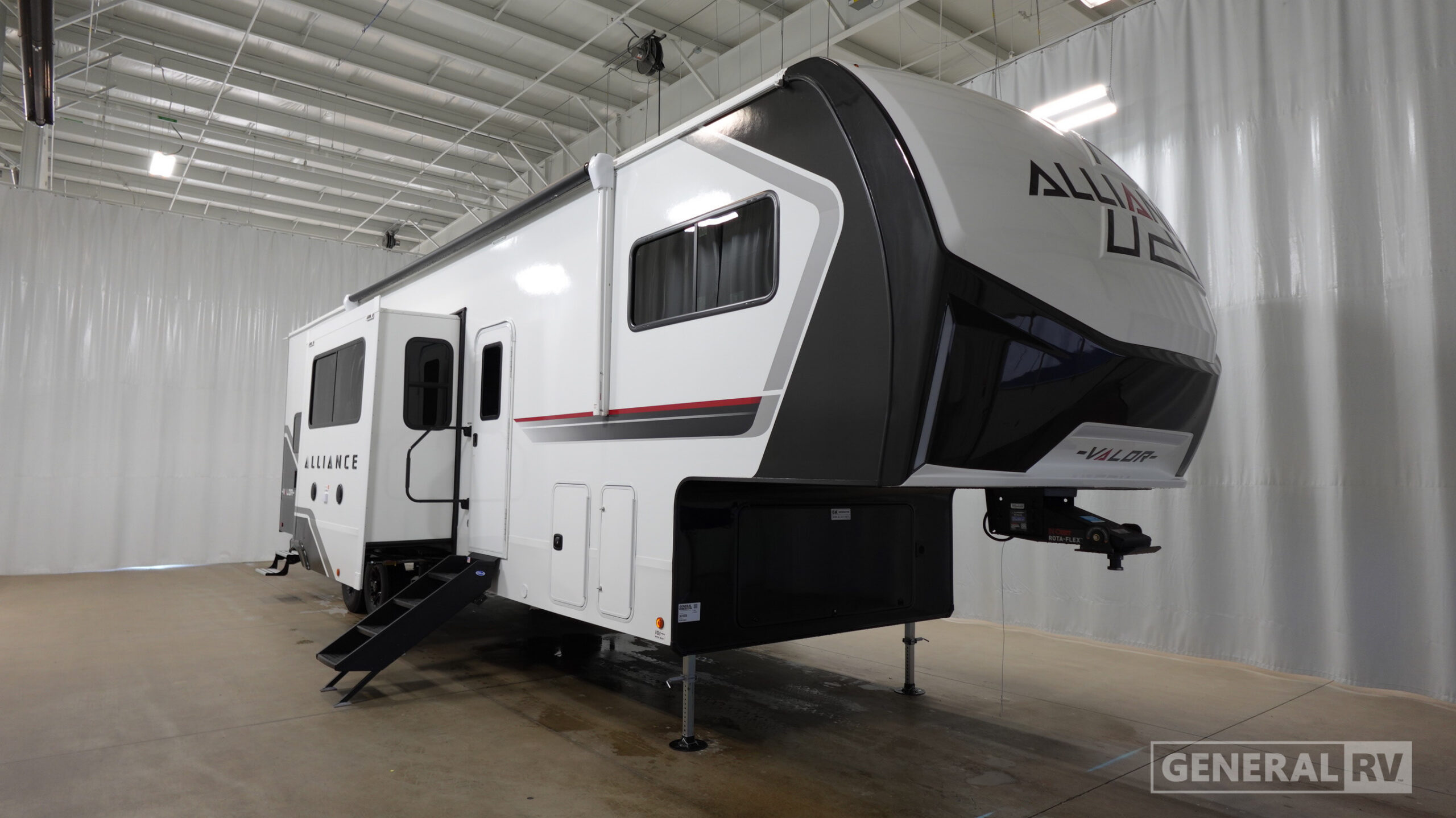 2027 Alliance RV Valor All-Access Series 35A14 for Sale in North Canton, OH