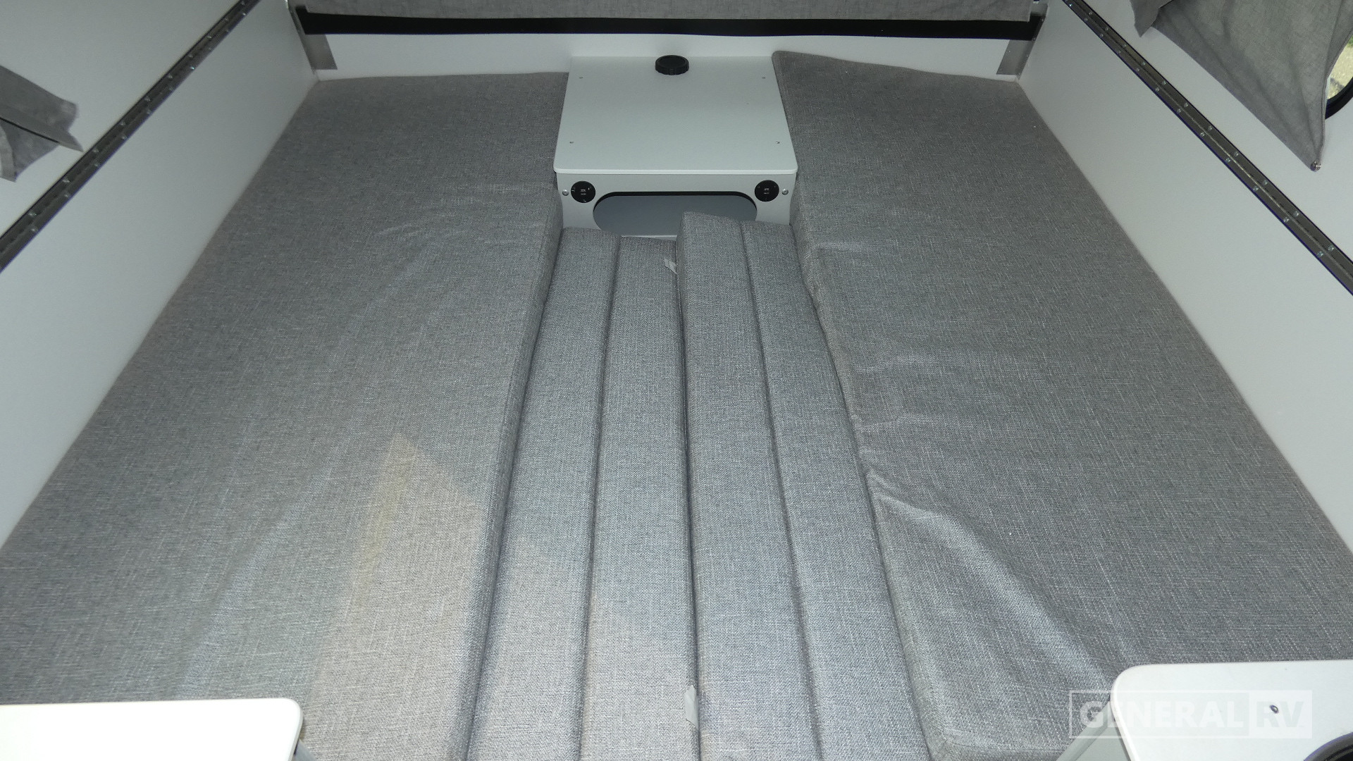 2025 Aliner Evolution 15 Twin Bed for Sale