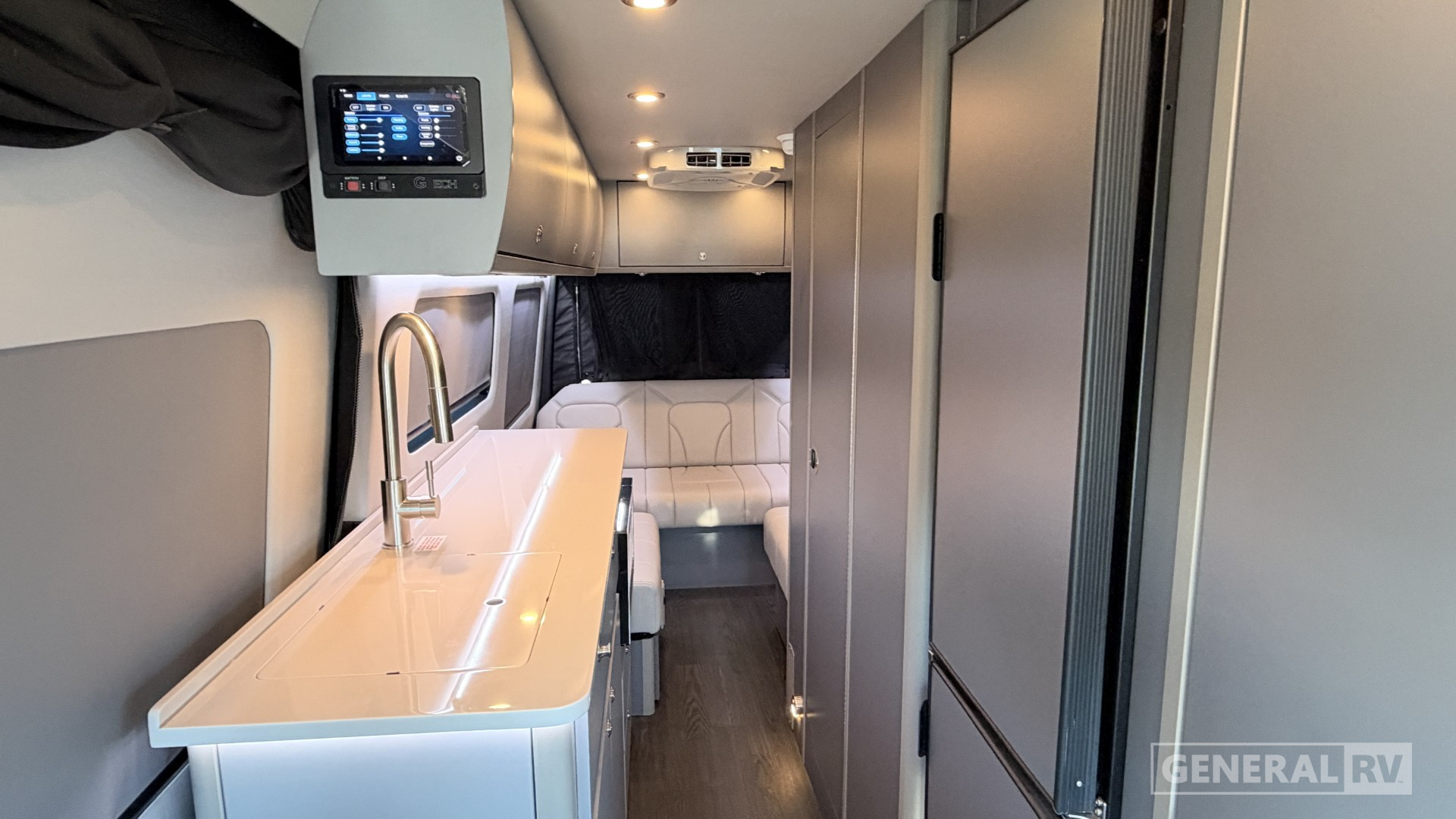 2027 Vacanza-ion-22