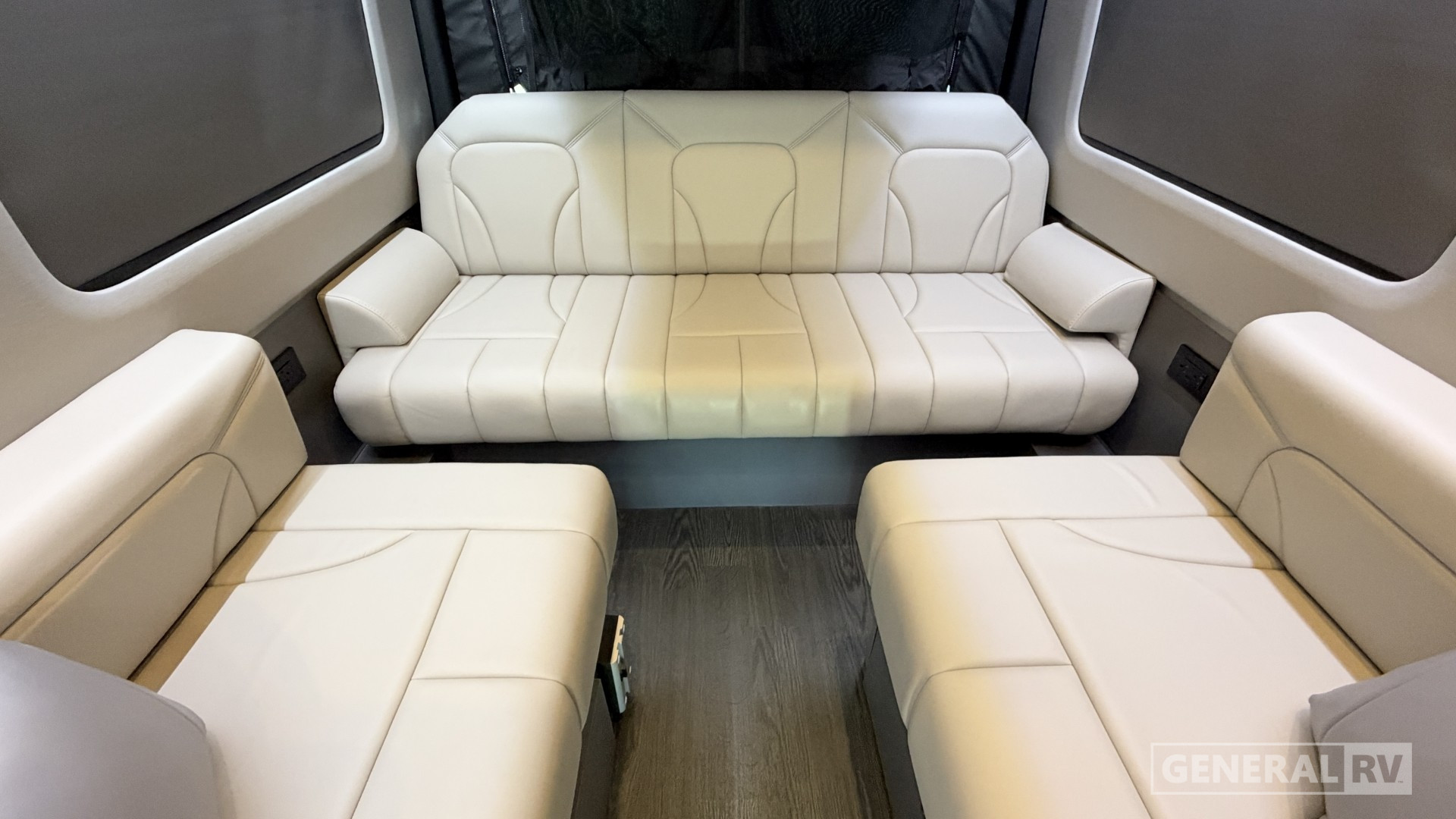 2027 Vacanza-ion-22