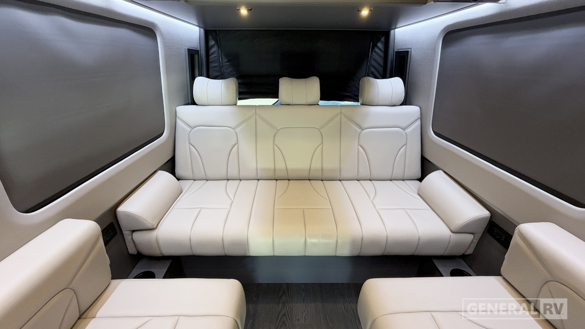 2027 Vacanza-ion-24